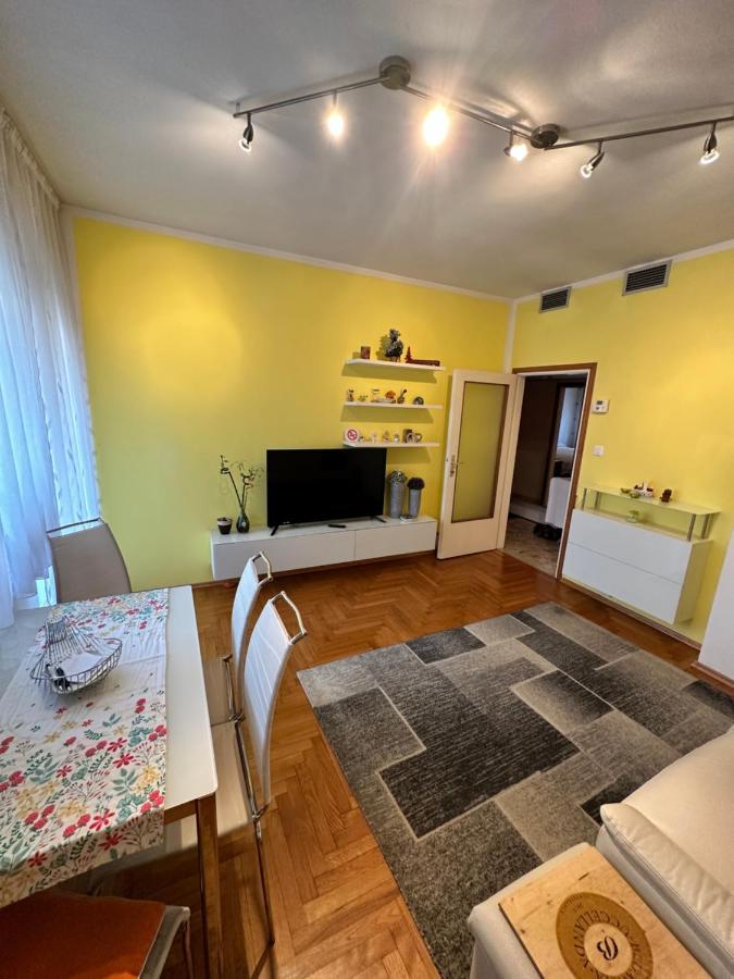 Appartamento Vacanze Мерано Екстериор снимка