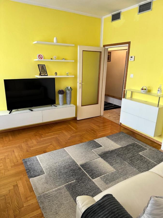 Appartamento Vacanze Мерано Екстериор снимка